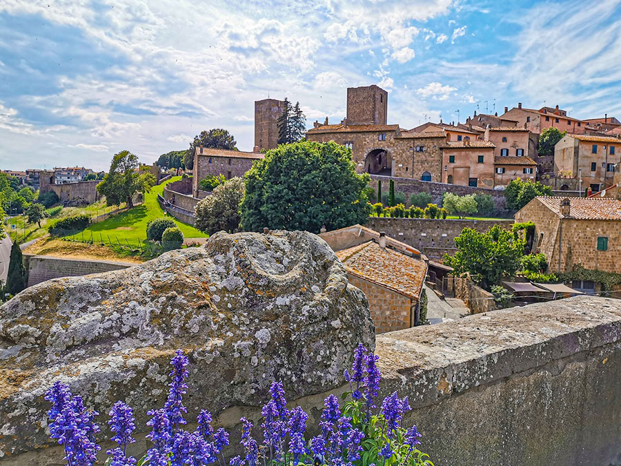 Tuscania